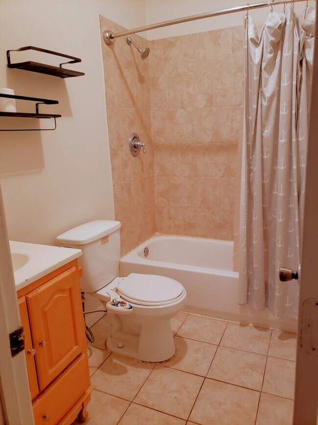 Building Photo - 2939 St Paul St