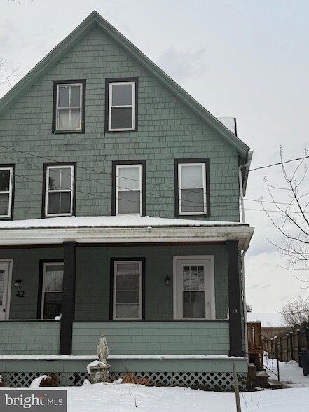 Building Photo - 44 Eighth Street Unit