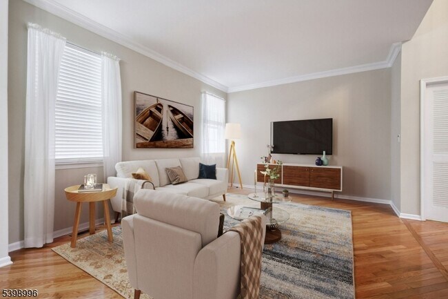 Building Photo - 12 Hansom Rd