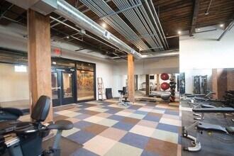 Building Photo - 806 Sampson St