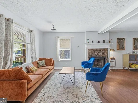 Building Photo - 6255 Beaver Creek Trl