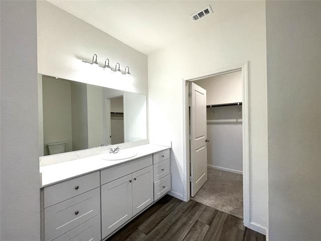 Building Photo - 2905 Aspen Dr