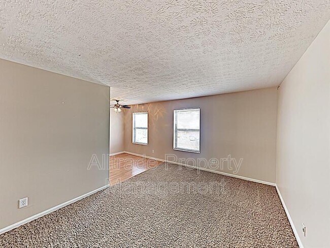 Building Photo - 4909 Cawood Dr