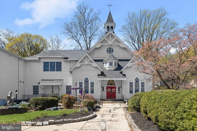 Building Photo - 7332 Springfield Ave