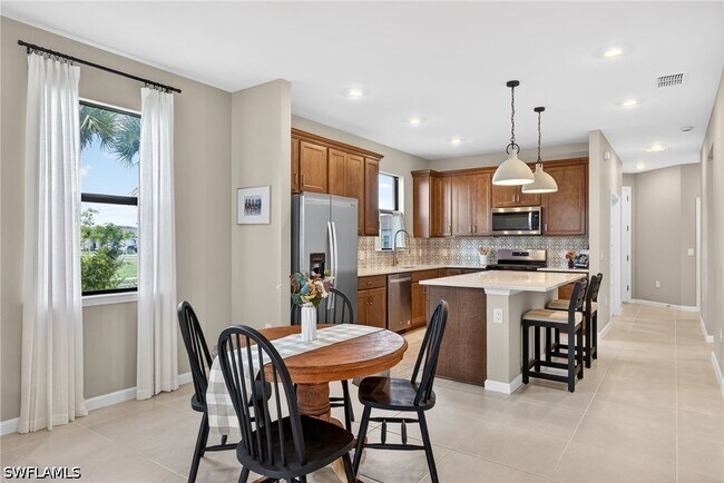 Building Photo - 20548 Pebble Gln Dr