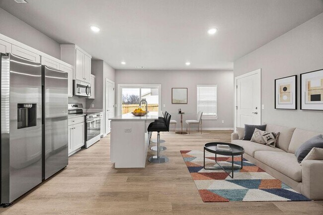 Building Photo - 2602 SW Convent St