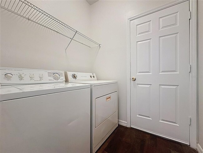 Building Photo - 1077 Berkeley Dr