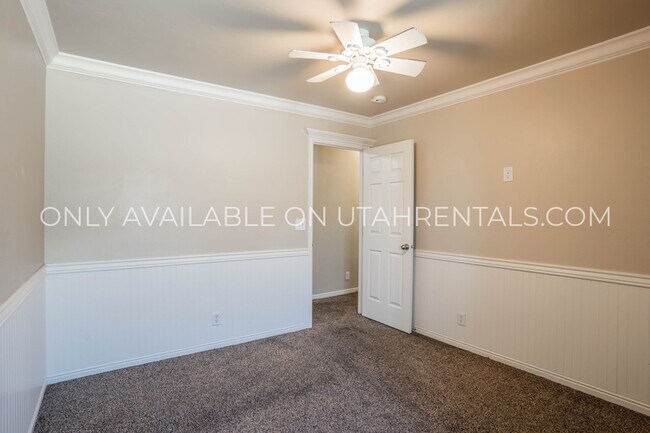 Building Photo - 12824 S Timber Run Dr