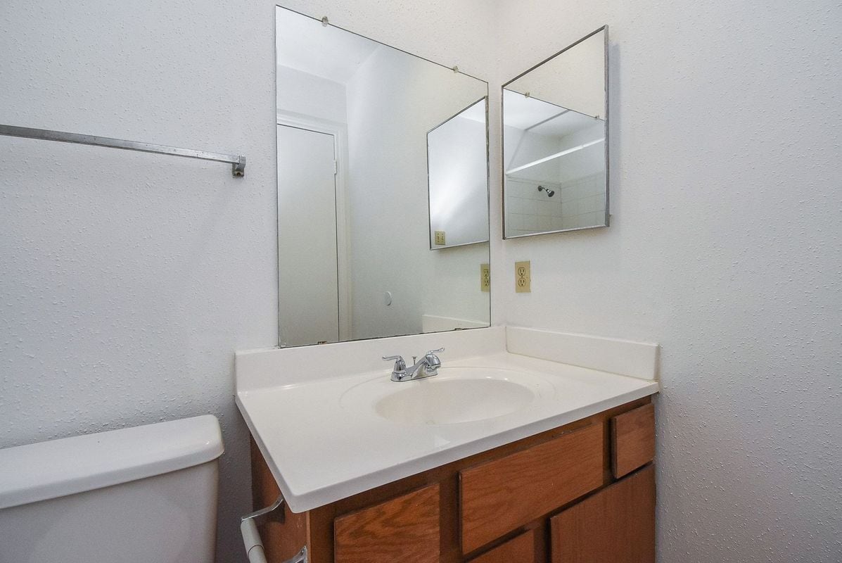 Building Photo - 7822 Greenedge Dr