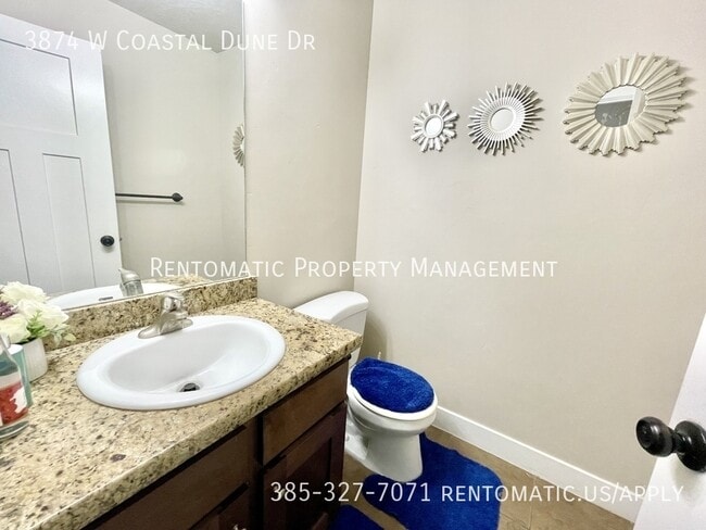 Building Photo - 3874 Coastal Dune Dr
