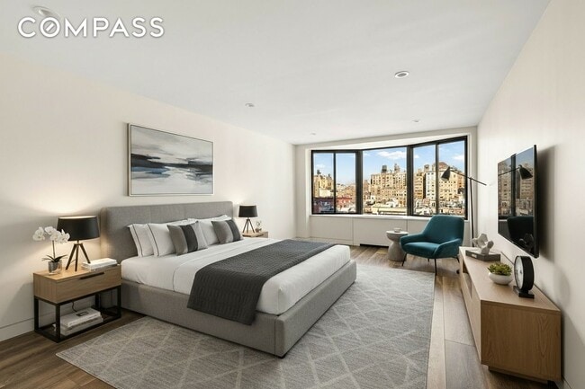 Building Photo - 48 W 68th St