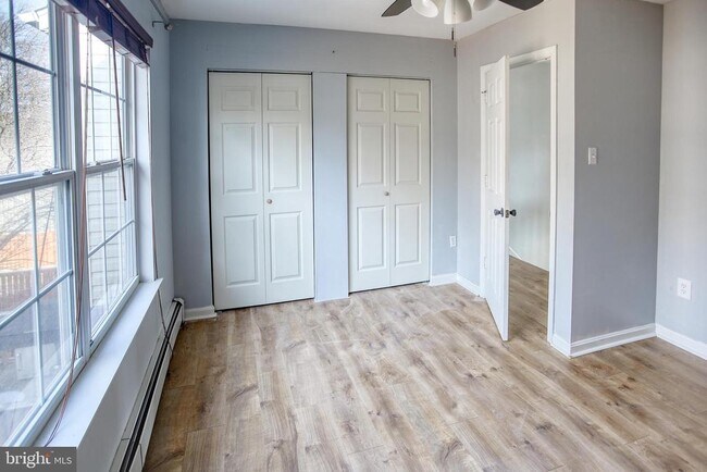 Building Photo - 3108 Eden Dr