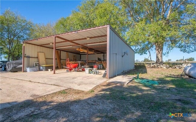 Building Photo - 12802 County Line Rd