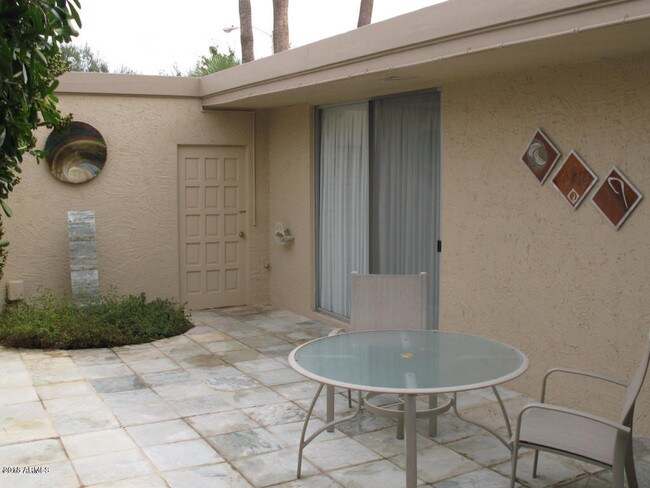 Building Photo - 7502 N San Manuel Rd