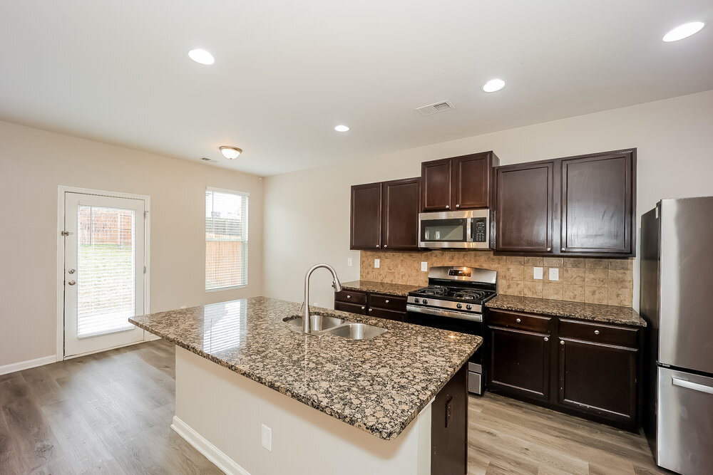 Building Photo - 5914 Grande River Rd