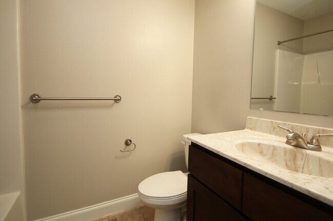 Building Photo - Stunning 3 Bed Rental with Deck & Pond View!