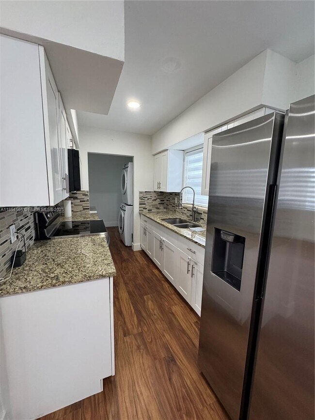 Building Photo - 11530 SW 139th Terrace