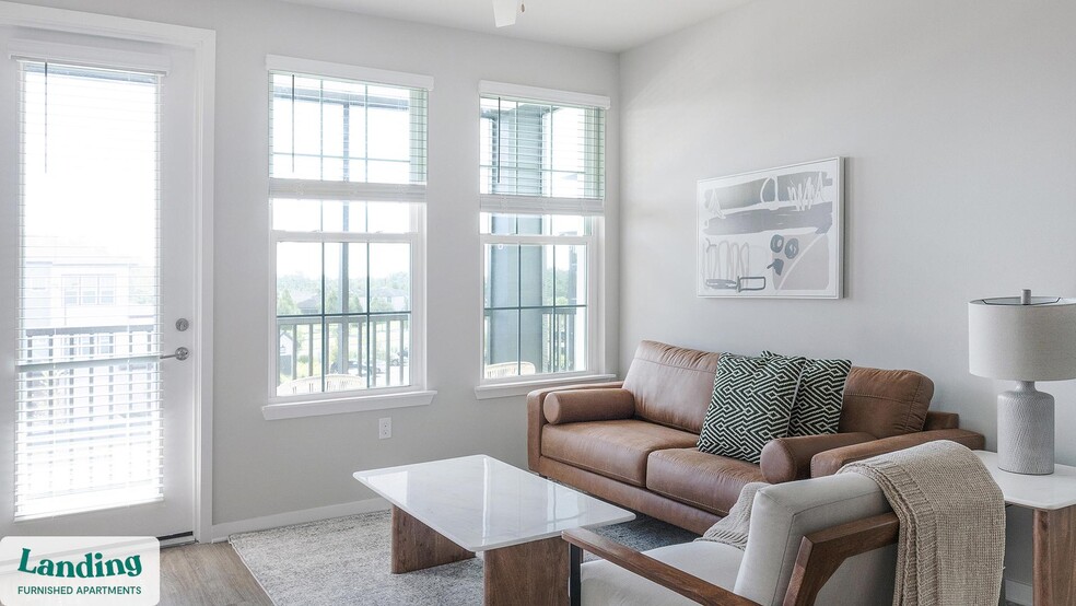 Primary Photo - 4902 Cosmos Cir