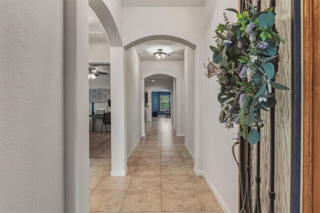 Building Photo - 5809 Scenic Lake Dr