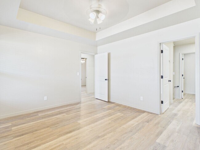 Building Photo - 1124 Caprock St