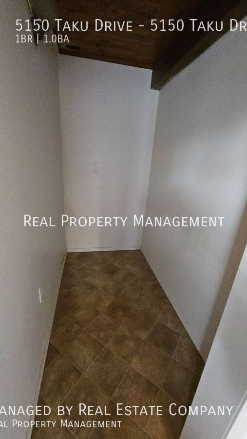 Building Photo - 5150 Taku Dr