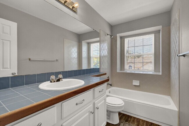 Building Photo - 8720 Massey Cir