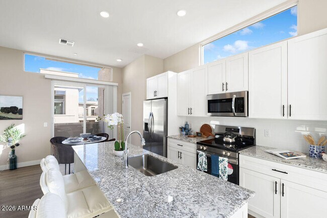 Building Photo - 1927 S Recker Rd