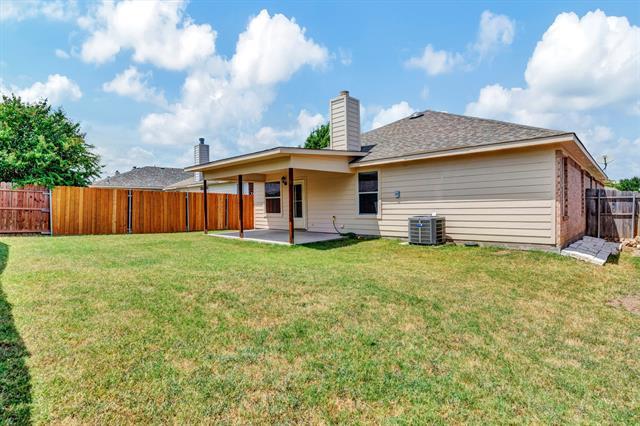 Building Photo - 729 Sequoia Dr