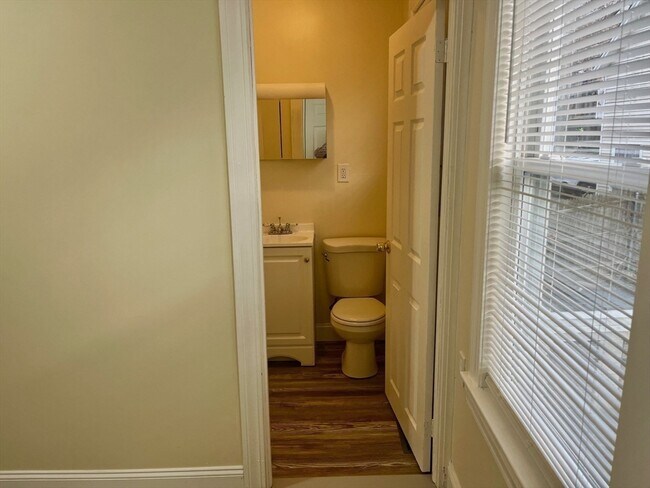 Building Photo - 233 Division St