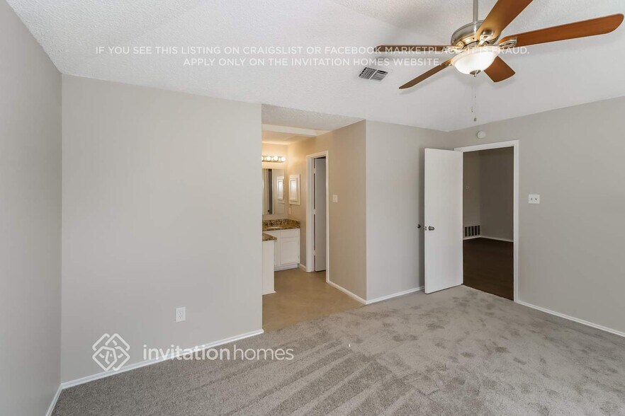 Building Photo - 308 Iberis Dr