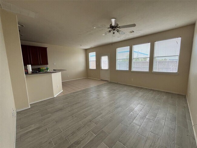 Building Photo - 2710 Maybrook Hollow Ln