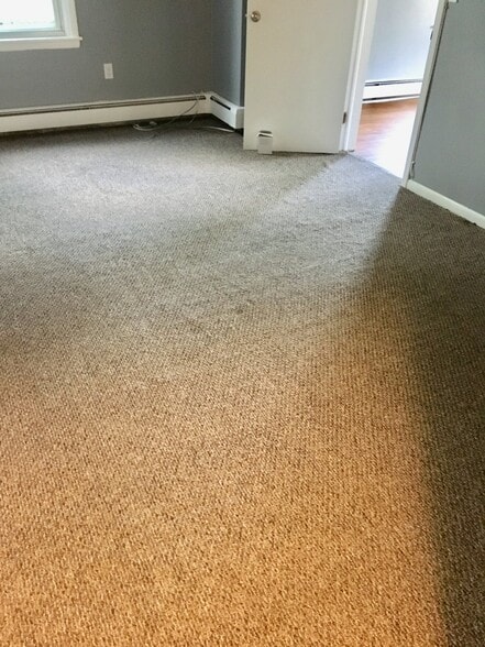 Building Photo - 801 Lincoln St