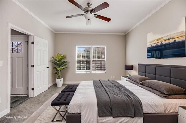 Building Photo - 960 N Grand Ave NW