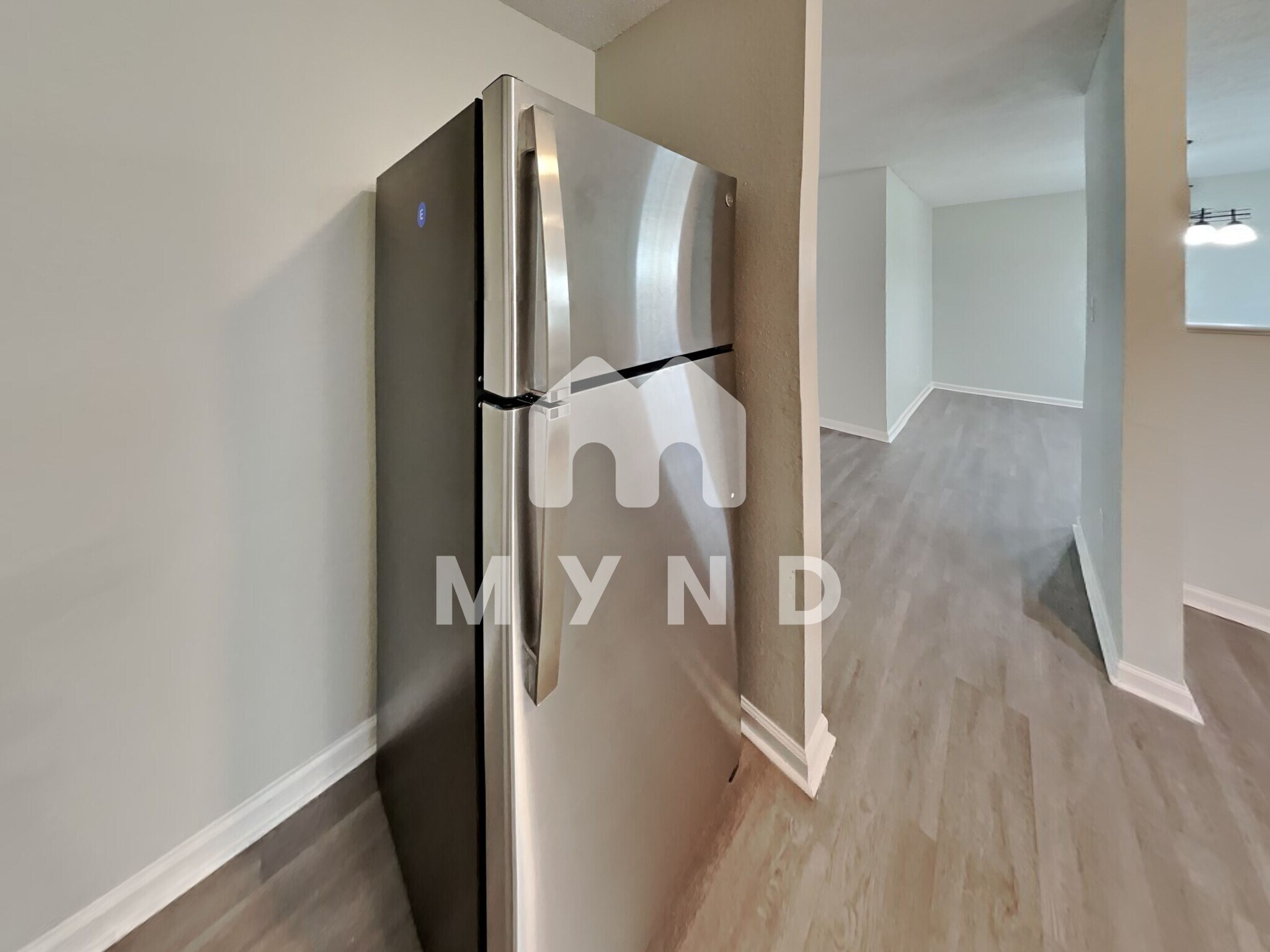 Building Photo - 4828 Royal Run Dr