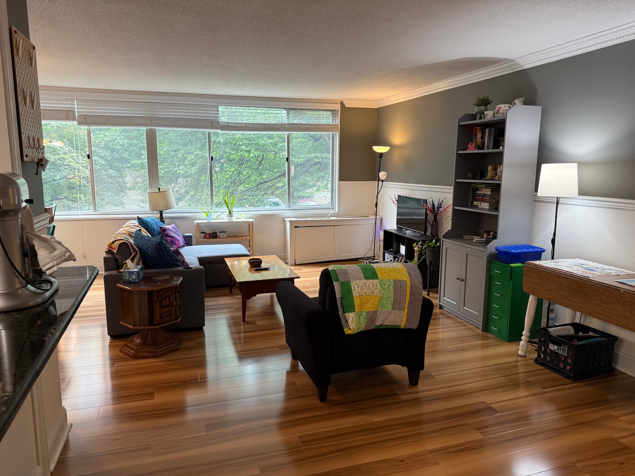 Living - 11801 Rockville Pike