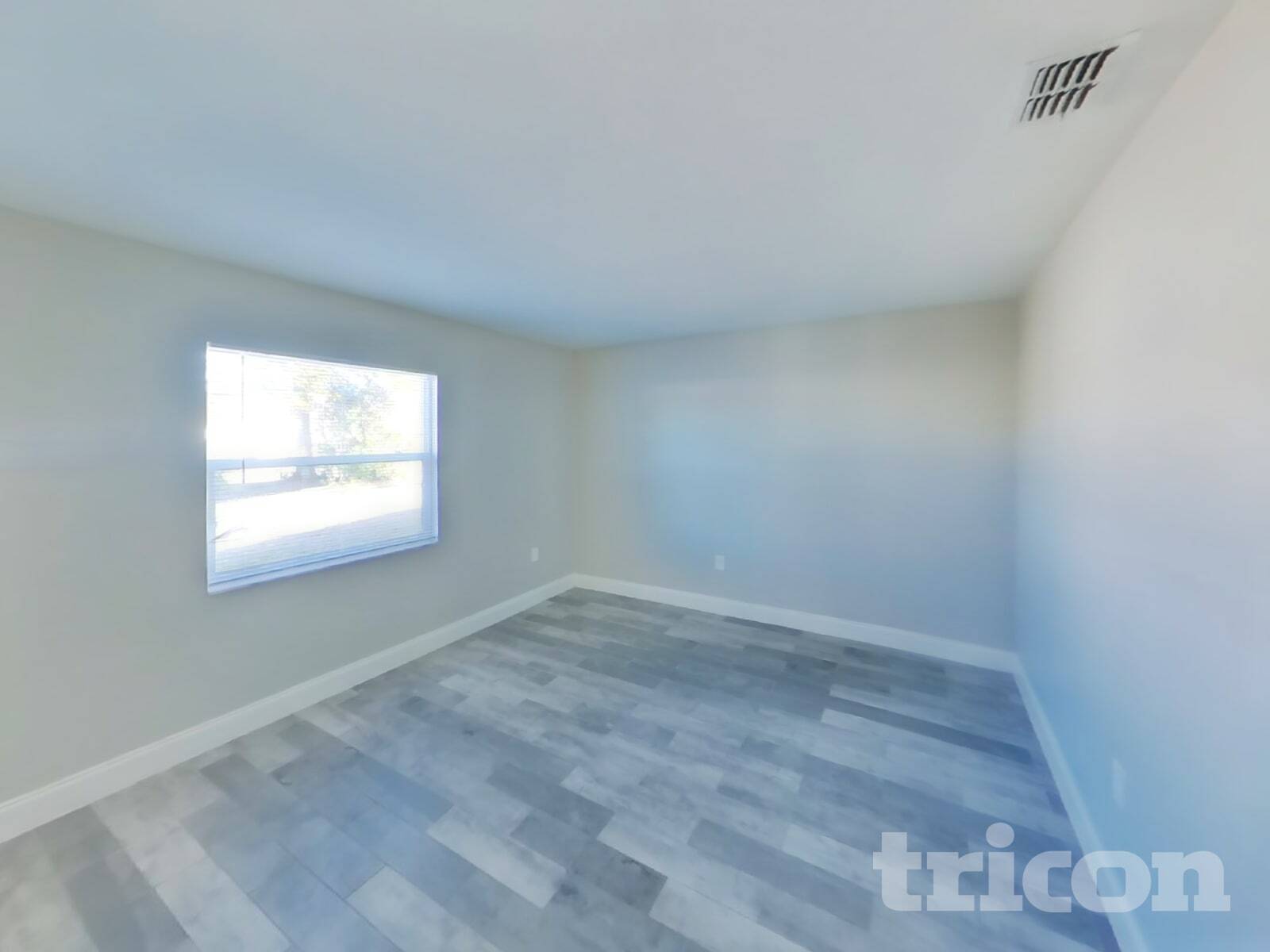 Building Photo - 10391 Lear St