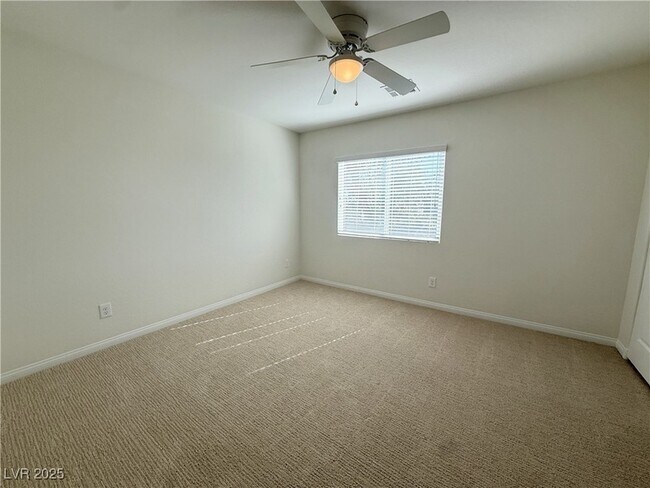 Building Photo - 7769 Britton Rose Dr