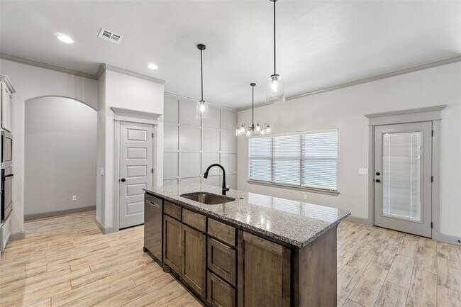 Building Photo - 9356 SW 43rd St