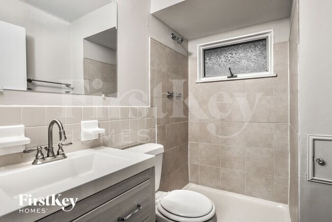 Building Photo - 12431 Betsy Ross Ln