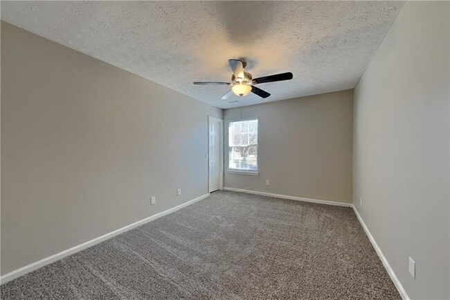 Building Photo - 1273 Royal Ives Ct SE