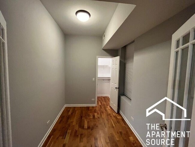 Building Photo - 2249 S Bell Ave