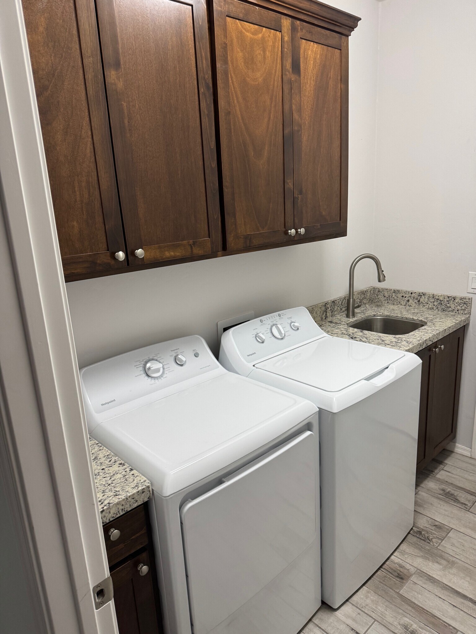 Laundry - 1861 Tijuana Ct