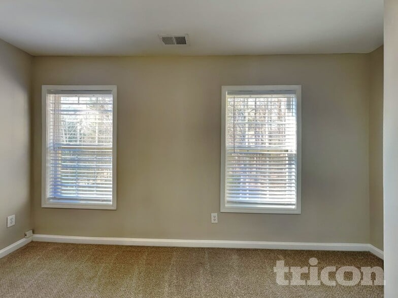 Building Photo - 3395 Wickum Rd