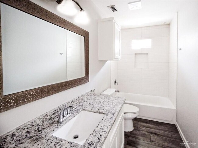 Building Photo - 12 Golden Nugget