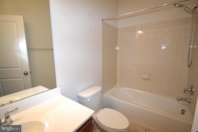Building Photo - 408 Stabler Ln