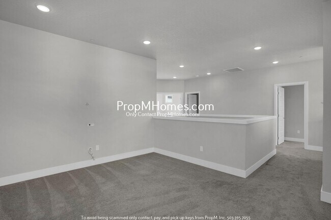 Building Photo - Modern Luxury in Cooper Mountain – 4BR, Bo...