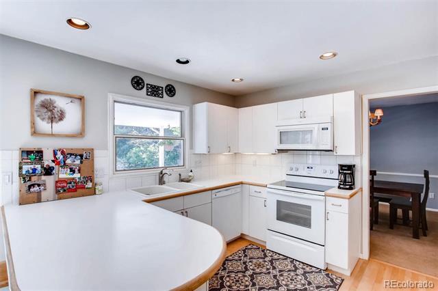 Building Photo - 7398 S Hudson Way