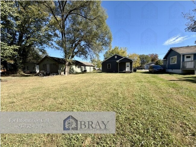 Building Photo - Fully Renovated 2BR Home in Kingsport – St...