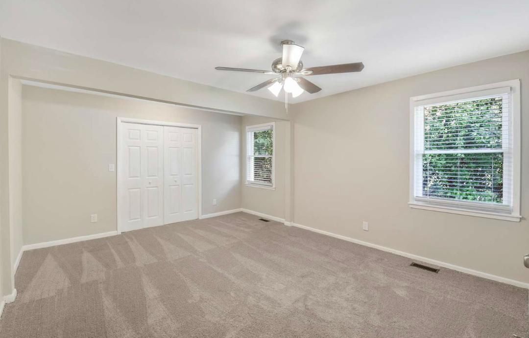 Building Photo - 1841 Haines St