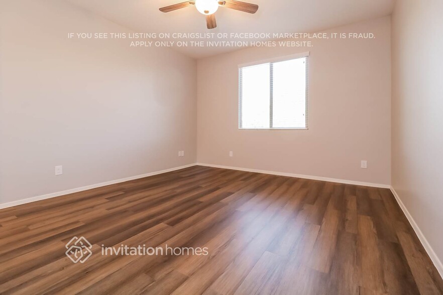 Building Photo - 11127 S 175th Ln